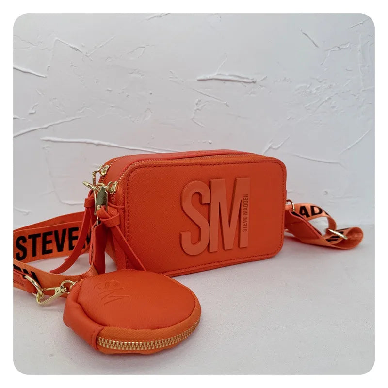 2024 Spring/Summer New Fashion Camera Bag with Wide Shoulder Strap, Lettering, Small Square Bag, Crossbody Bag