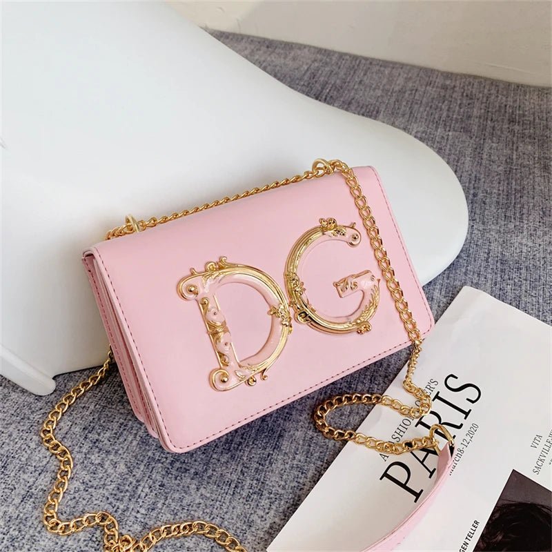 Stylish Crossbody Bag Ladies Handbag Made Of Genuine Leather With Gold Accents Fashionable Everyday Essential