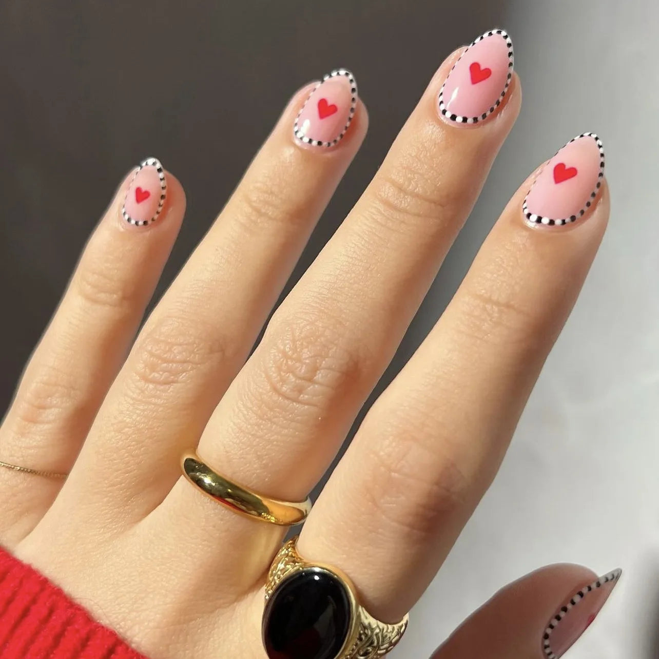24pcs Long Batte False Nail Pink Lips Love Design Women Fake Nails Sweet Style Press on Nail Tips Valentine's Day Nail Supplies