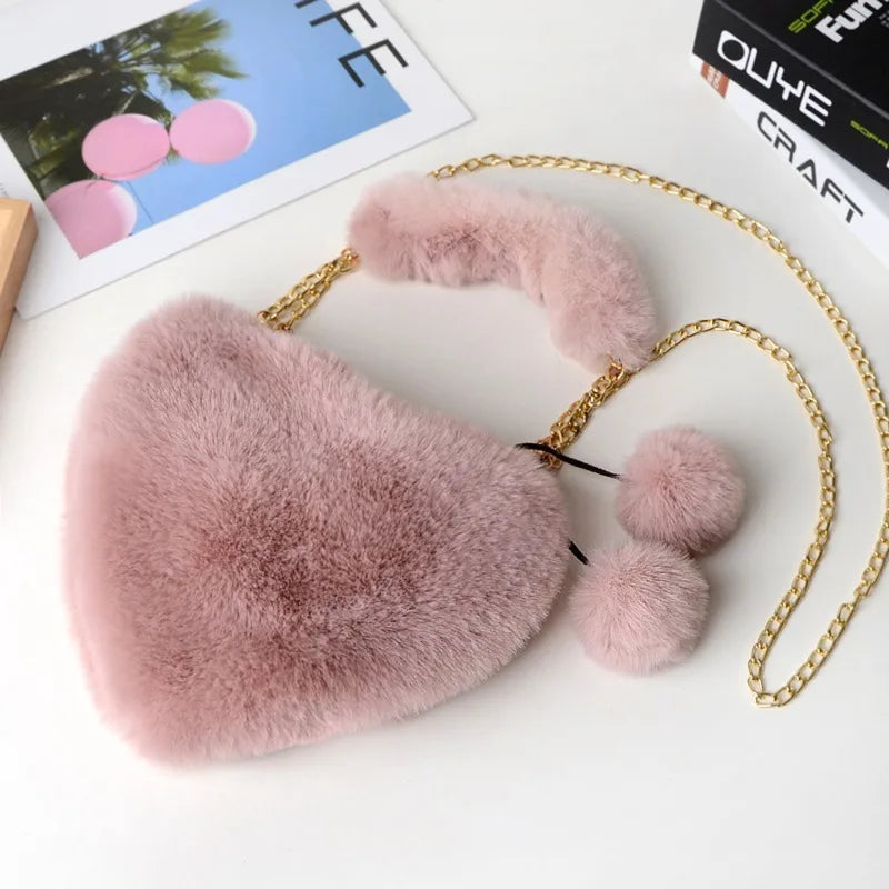 Luxury Faux Fur Heart-shaped Women Small Handbags Fluffy Plush Ladies Chain Shoulder Bag Fashion Female Furry Daily Clutch Purse