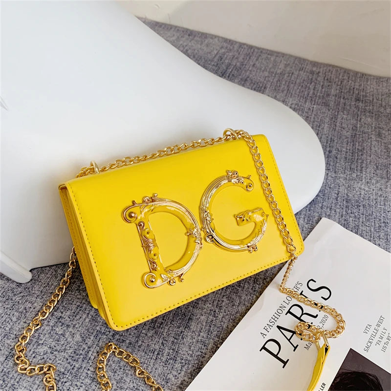 Stylish Crossbody Bag Ladies Handbag Made Of Genuine Leather With Gold Accents Fashionable Everyday Essential