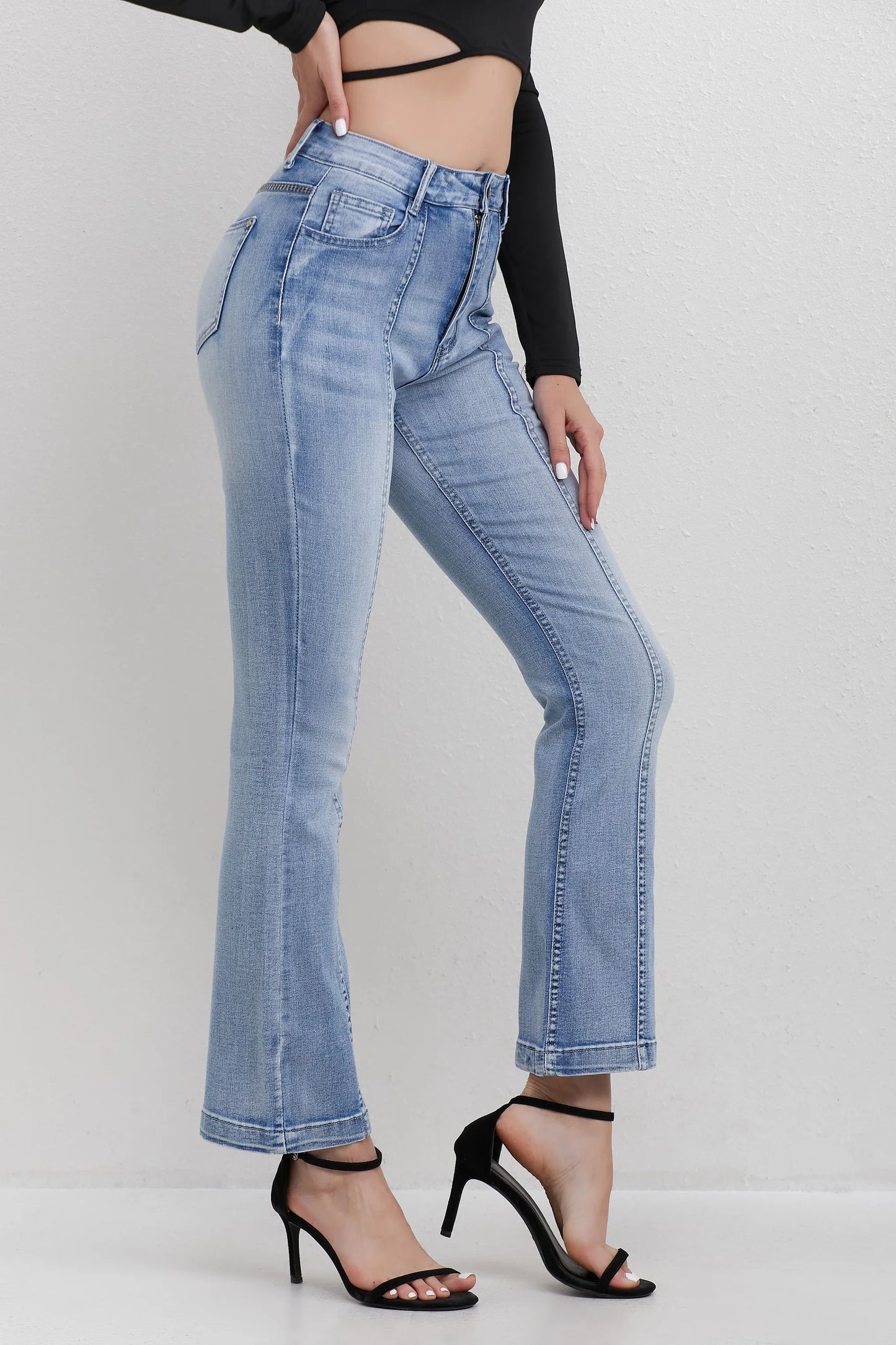 Women's High Waisted Light Blue Jeans with Panel Detail Flared Leg Fashionable Daily Wear Wide-leg jeans Stretch Straight Pants