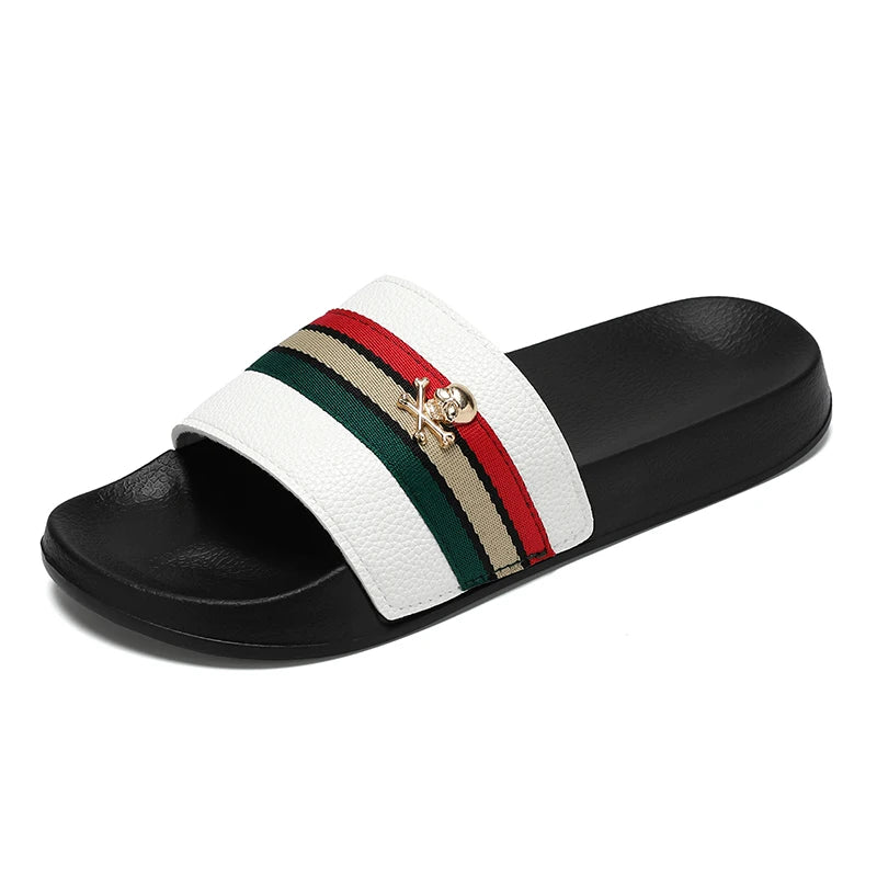 Summer Men's Shoes Sports Casual Slippers Indoor and Outdoor EVA Shoes Non-Slip Men's Beach Outdoor Garden Sandals Size 39-45
