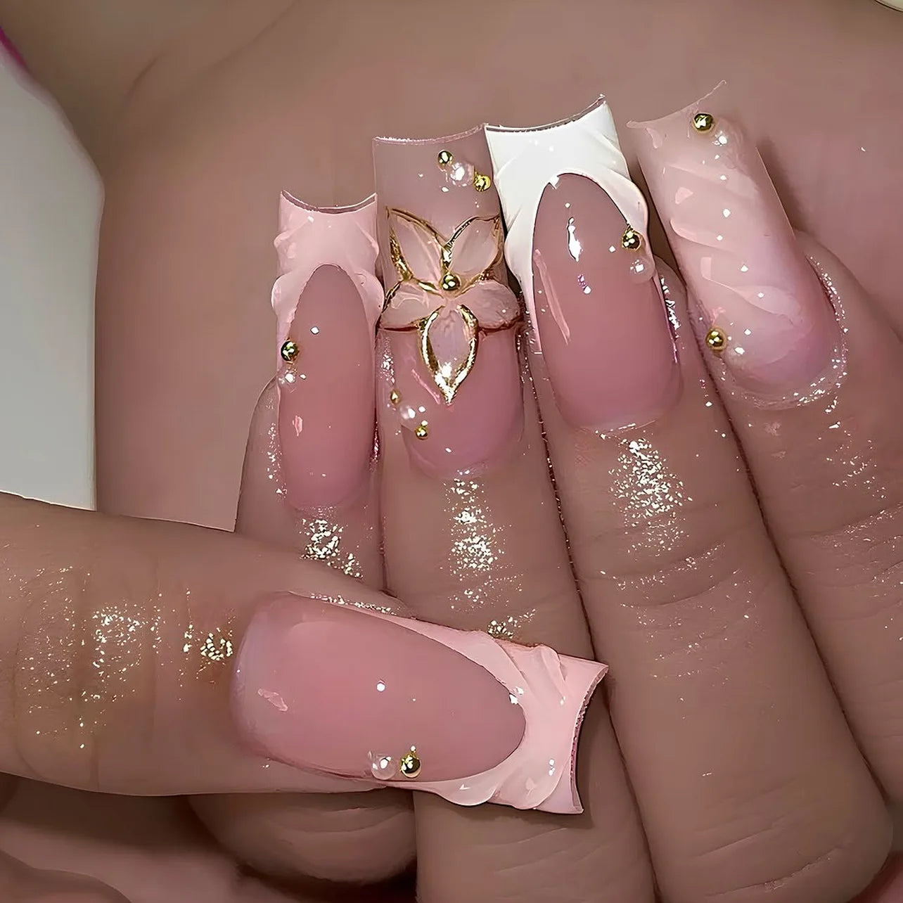 24pcs Short French Press on Nails with 3D Flower Design Fake Nail Tips Wearable Full Cover European Coffin Ballet Fake Nails