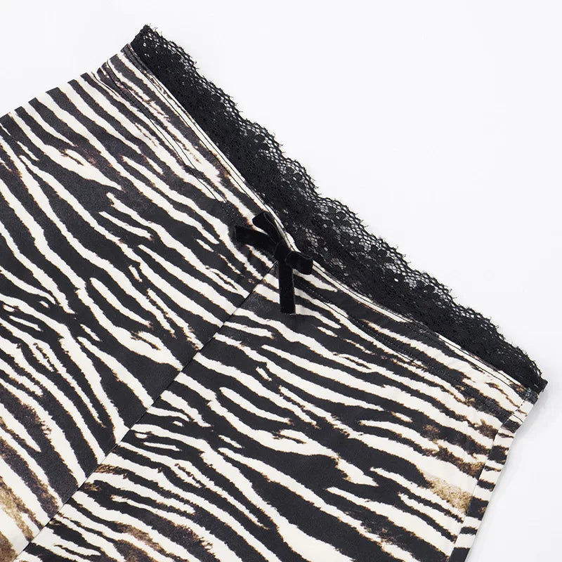 HLJ&GG Fashion Hot Girl Fur Feather Halter Top Two Piece Sets Women Sleeveless Backless Slim Waistcoat And Leopard Shorts Outfit