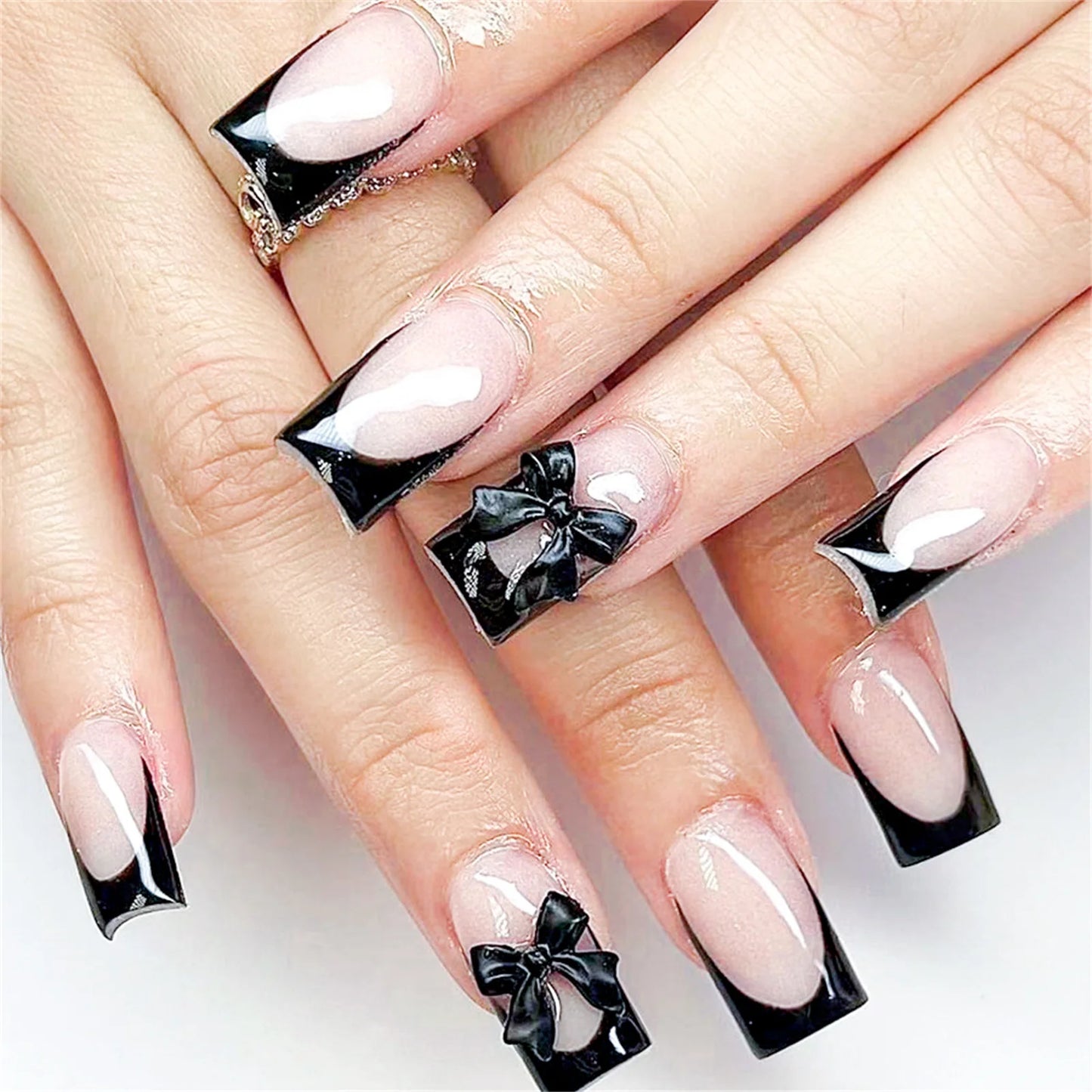 White French Press on Nails 3D Bowknot Fake Nails Tips Full Cover Wearable False Nails for Women and Girls DIY 24Pcs