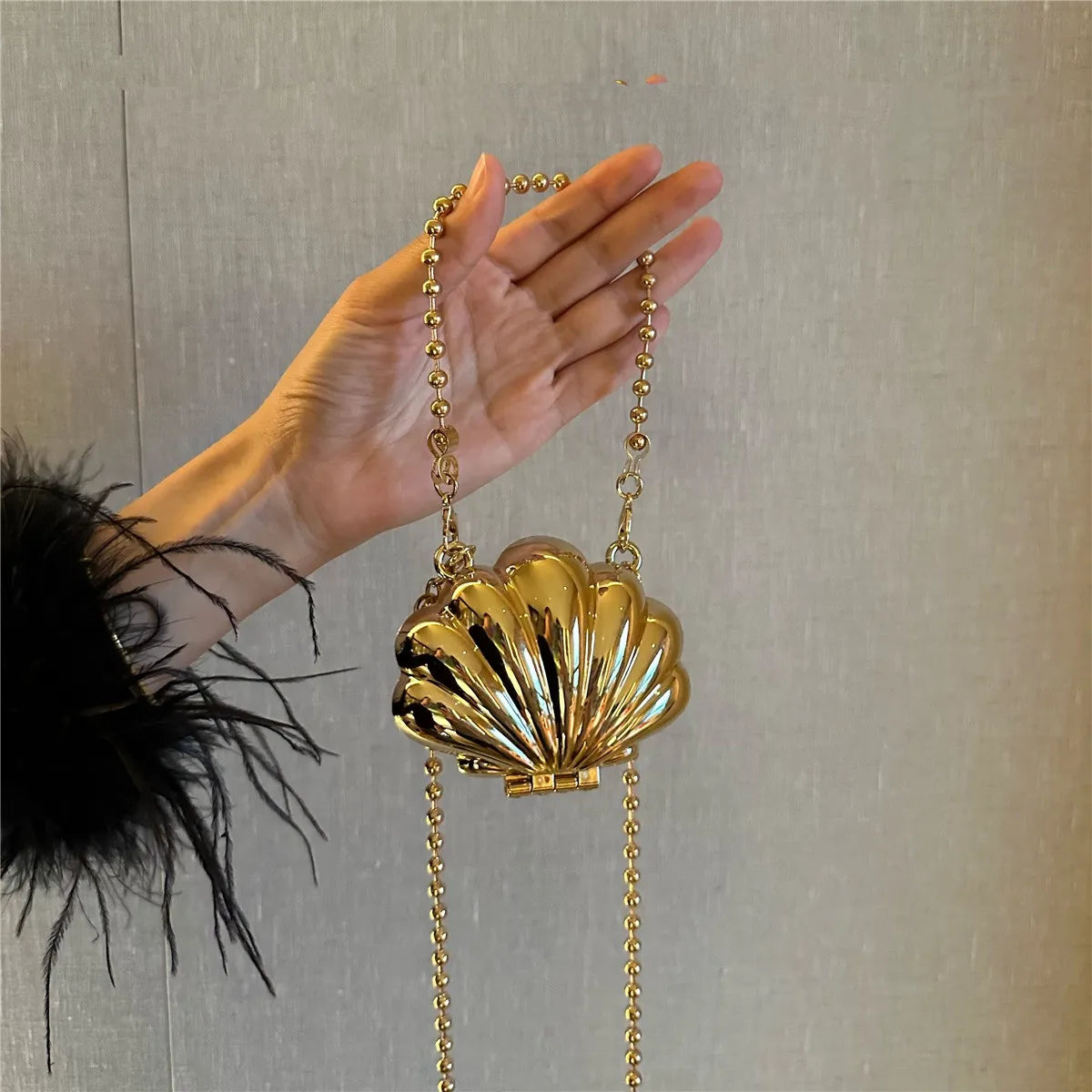 Luxury Small Bling Heart Shape Diamond Evening Clutch Purse For Women Chain Bag