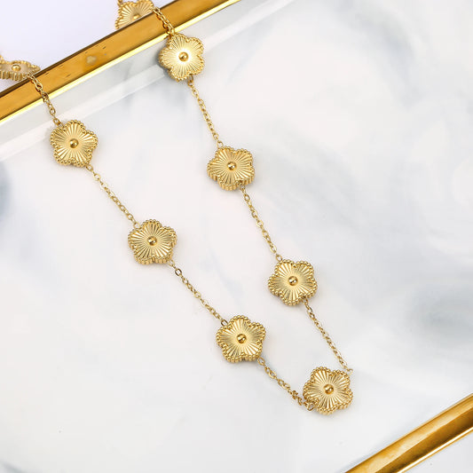 10 Flower Y2K  Laser Stainless Steel Five Leaf Flower Waterproof Necklace Simple for ladies Daily Party Aesthetic Jewelry Clover