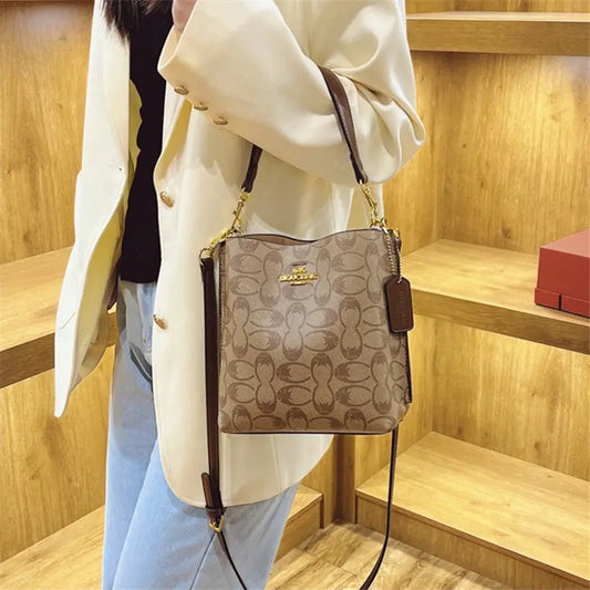 Hot women's handbag PU luxury fashion brand designer large capacity bucket classic shopping trip women's underarm bag