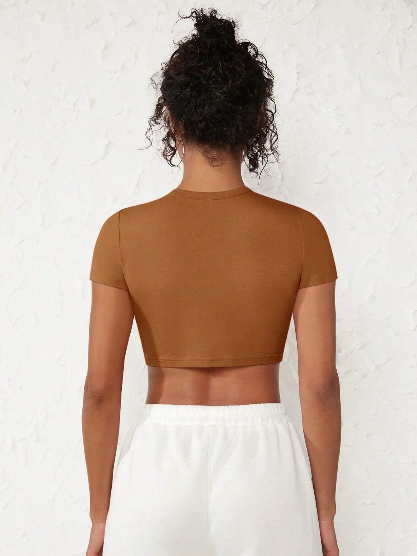 Tight Tops Sexy Crop T-Shirt Summer Woman Short Sleeves Breathable Stretch Soft Females Tee Clothing Highlighting A Good Figure
