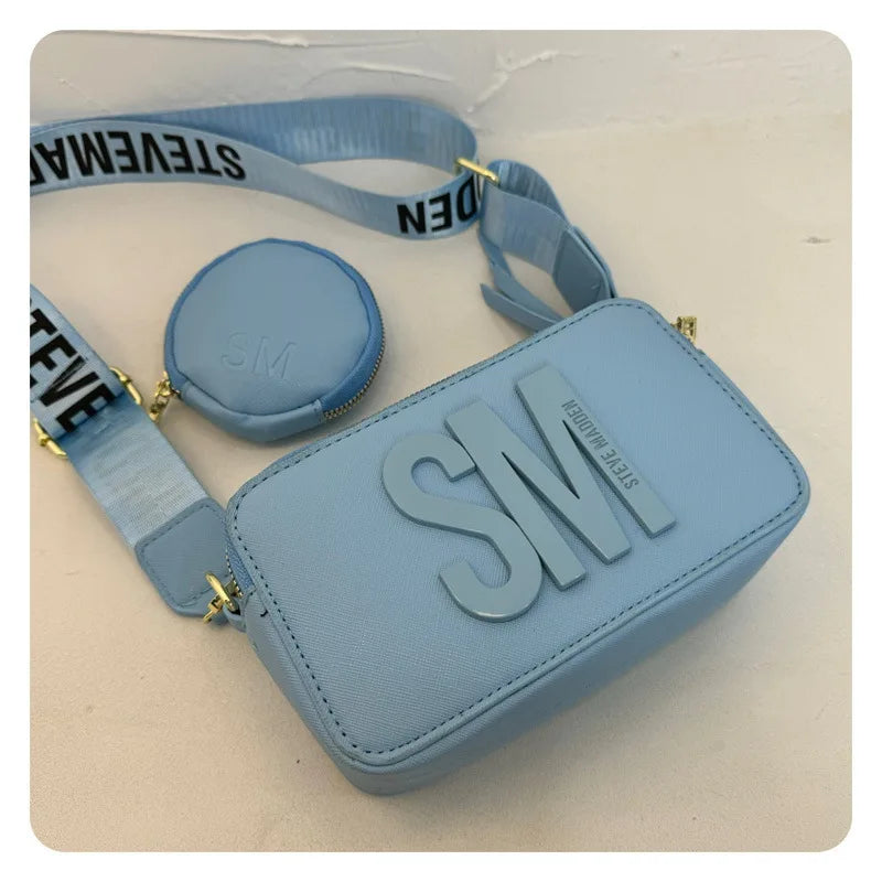 2024 Spring/Summer New Fashion Camera Bag with Wide Shoulder Strap, Lettering, Small Square Bag, Crossbody Bag