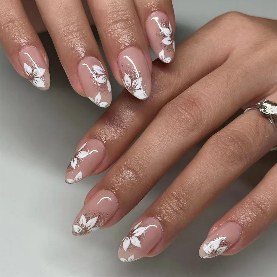 24Pcs Fairy White Flower Fake Nails Pink French Tip Press on Nails Short Square Wearable False Nail for Girls DIY