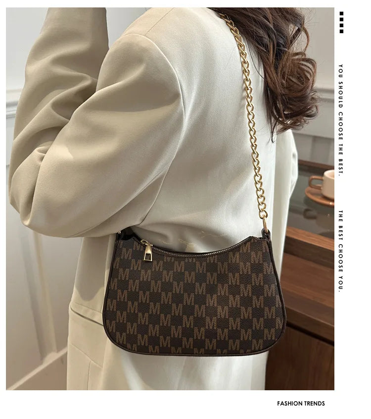 Vintage Style Square Handbag Crossbody Bag Adjustable Strap Women Messenger Shoulder Bag Sophisticated Accessory Tote Bag Purse