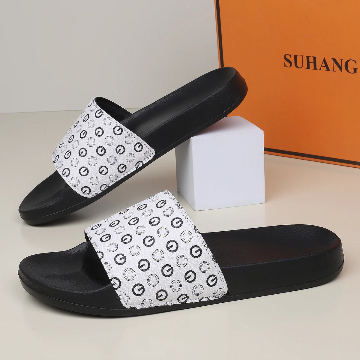 2026 Hot Selling Pattern Men Slides EVA Cushion Anti slip Slippers Fashion Design Casual Daily Home Outdoor Wear Slide Sandals