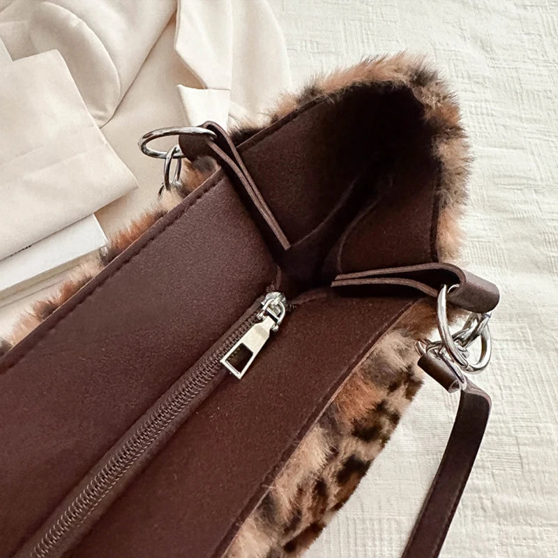 National Style Simple Women Leopard Tote Bag Lady Luxury Fluffy Shoulder Bag Chain Large Capacity Commuter Handle Bag