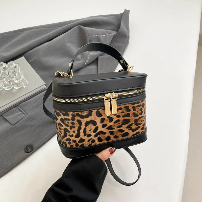 Fashion Round Bucket Bags For Women's Daily Used, Leopard Pattern Crossbody Shoulder Bag For Commuting, Casual Ladies Handbags