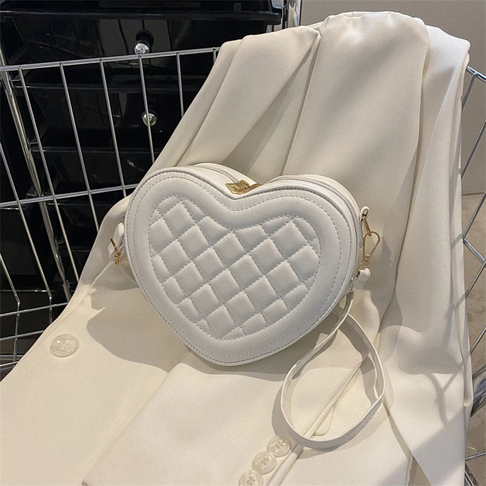 Fashion Love Heart Shape Shoulder Bag Handbags Designer Crossbody Bags PU Leather Zipper Women Casual Phone Bag Shoulder Bag