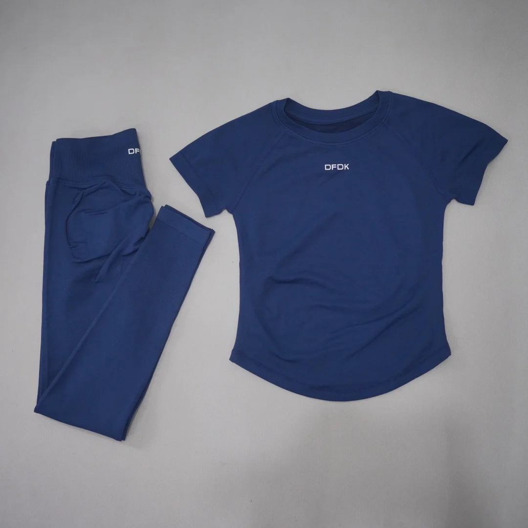 DFDK Ladies Seamless 2Pcs Yoga Set Short Sleeve Slim Top High Waist Leggings Quick Dry Breathable Gym Running Fitness Outfit