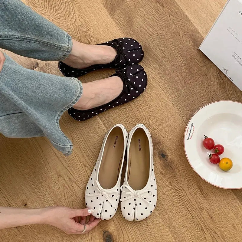 New Brand Women Flats Soft Ballet Shoes Slip On Loafers Soft Moccasins Tabi Ninja Casual Shoes Mujer Ladies Shoes Bow Knot Mujer