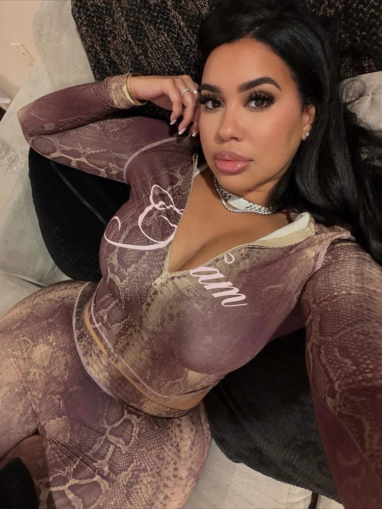 Snake Print Zip Jacket & Pants Set — Women's Tracksuit