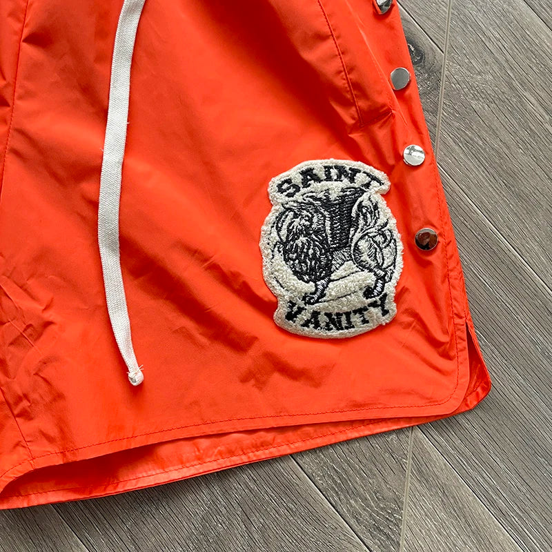 The same embroidered breasted casual sports shorts from SAINT VANITY ins