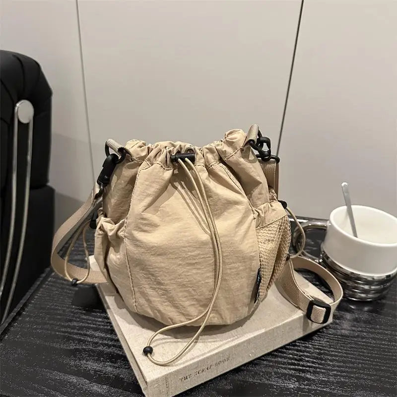 Luxury Rhinestone Bucket Bag Fashion Chain Shoulder Crossbody Bag For Women Personality Versatile Temperament Shoulder Bag