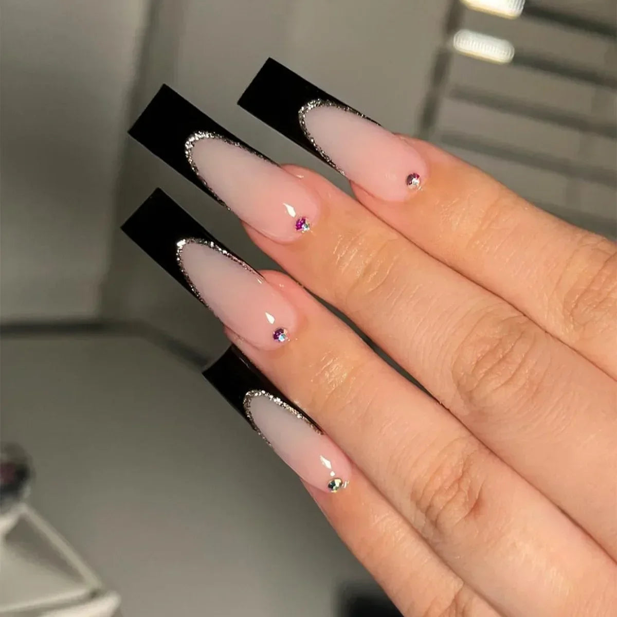 24Pcs Shimmery Long Coffin False Nails with Glue Ballerina Nail Design Sweet Fashion French Press on Acrylic Nails Tips
