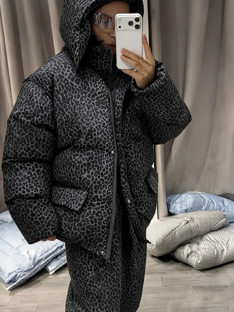 Casual Leopard Printed Hooded Puffer Jacket Pants Set Oversized Zip Up Warm 2026 Winter Women Outdoor Outfit Streetwear Suits