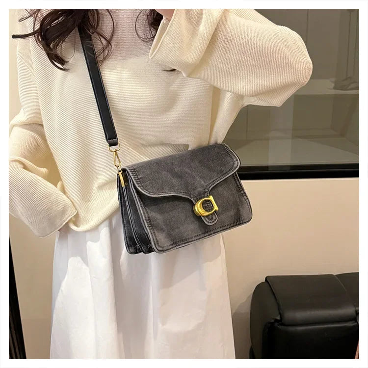 2025 High-Value Retro Women's Canvas Underarm Bag – Trendy Shoulder/Crossbody, Versatile Sophisticated Backpack