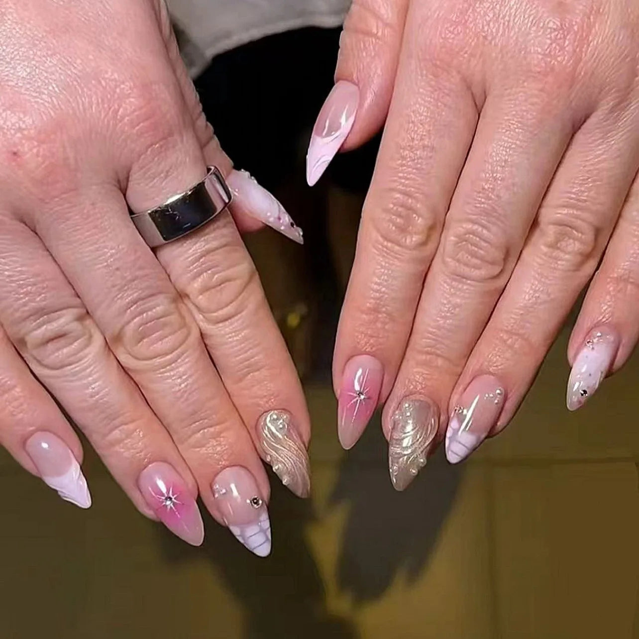 24pcs Sweet Pink Press on Nails with Bow Lipstick Print French Fake Nail Tips Wearable Detachable Ins Simple Korean False Nails