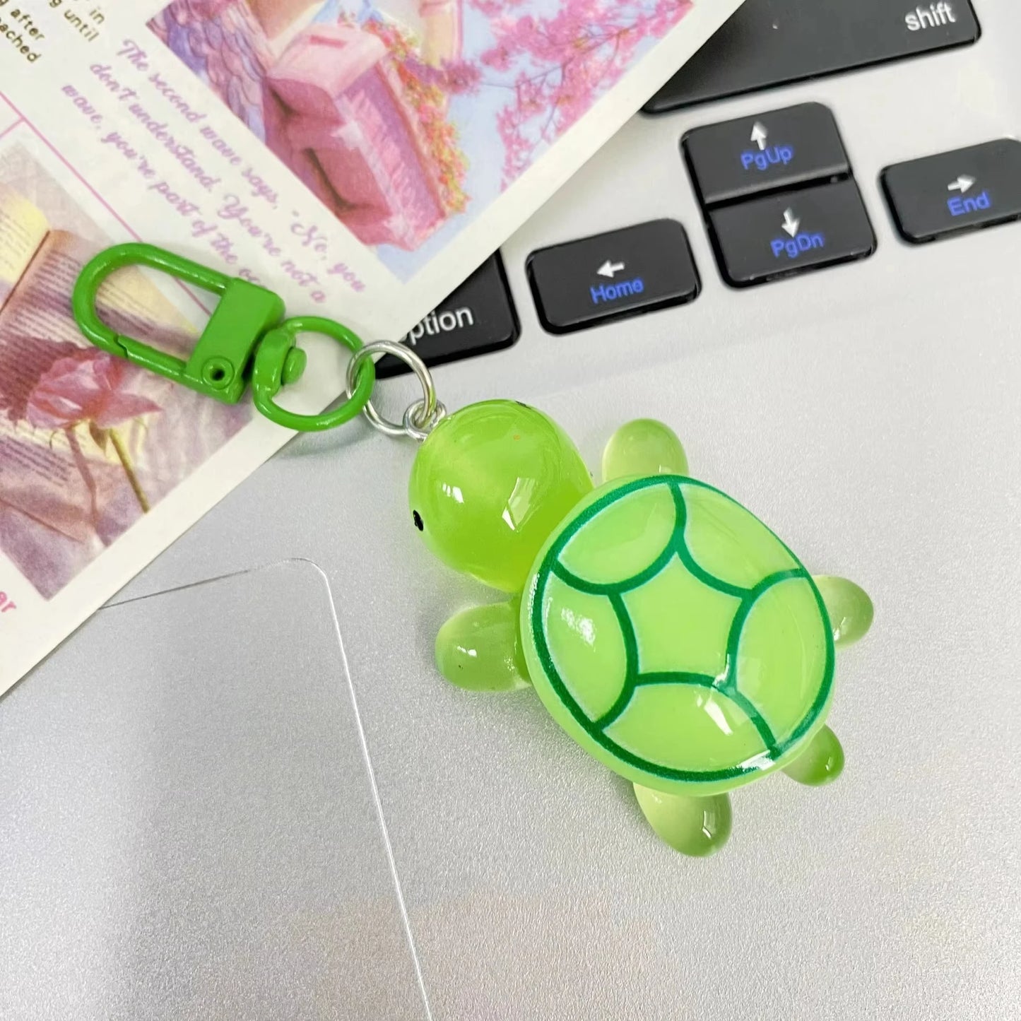 20PC Glow in The Dark Turtle Keychain for Women Bag Pendant Cute Luminous Tortoise Key Chains Animal Keyring Girl Friend DIYGift