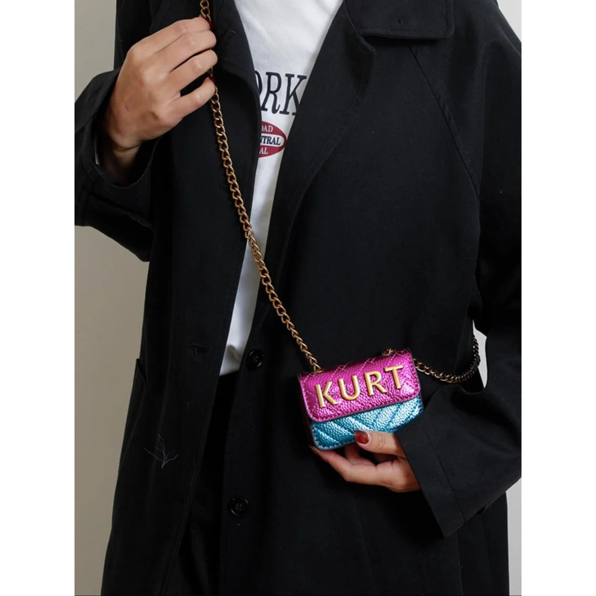 Mini Magnetic Crossbody Bag – Letter Flap, Chain Strap, Zipper Closure. Multi-Color, Perfect for Casual, Office & Everyday Use.