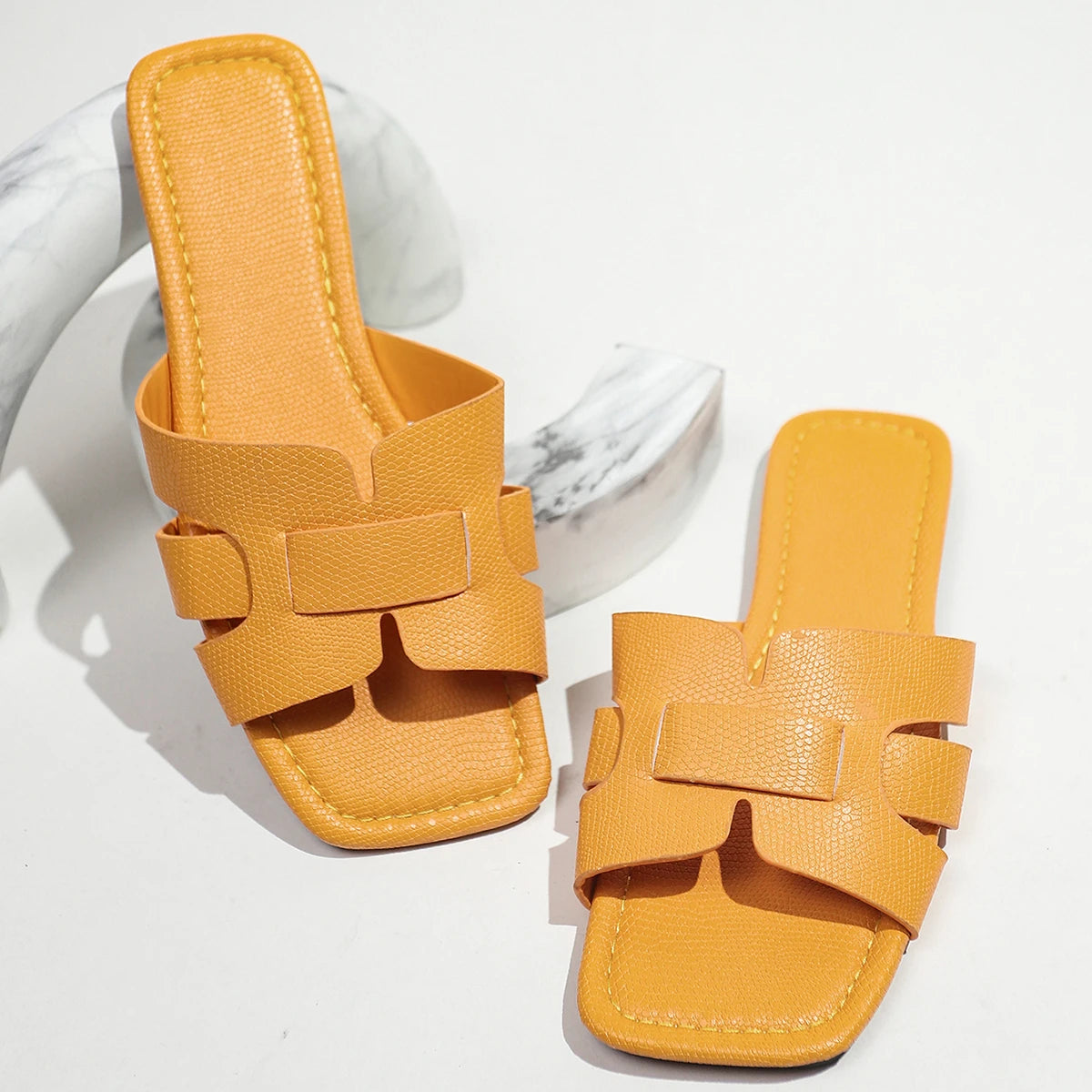 Chic Womens Slide Sandals - Lightweight, Casual, Flat, Square Open Toe - Perfect for Summer & Day