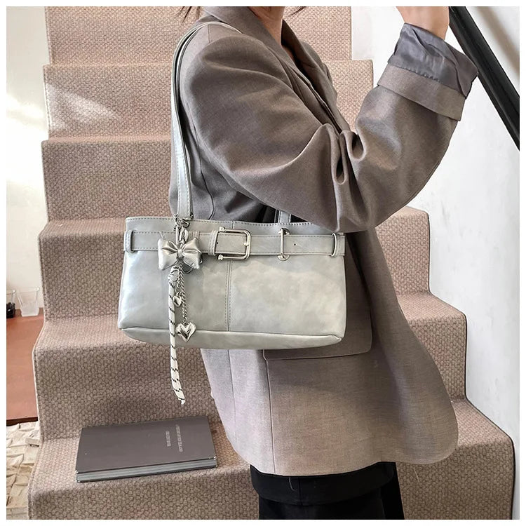 Belt Buckle Design Shoulder Satchels Bag for Women 2025 New in Luxury Designer Handbags Branded Fashion Totes with Pendant Сумка