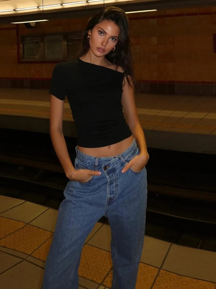 Weird Puss Irregular Off Shoulder T-Shirts Women Ruched Fashion Skew Collar Single Sleeve Daily Casual Solid Simple Streetwear