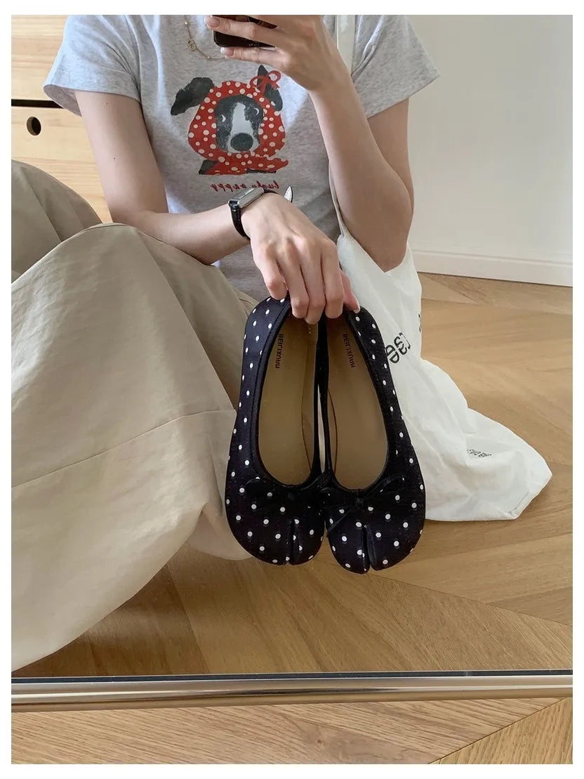 New Brand Women Flats Soft Ballet Shoes Slip On Loafers Soft Moccasins Tabi Ninja Casual Shoes Mujer Ladies Shoes Bow Knot Mujer
