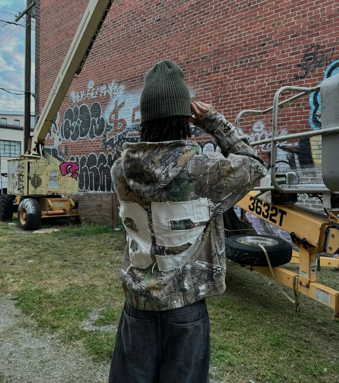 Oversized Camouflage Splicing Craft Sweatshirt Ultra-loose Hoodie American Street Rock Personality Harajuku General Y2K Clothing