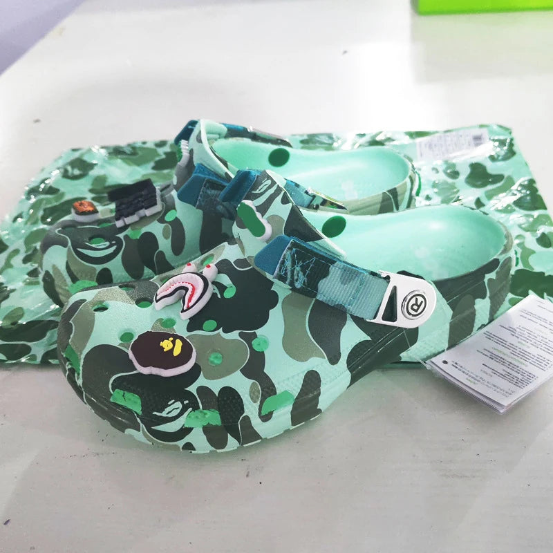 Camouflage-style Couple's Sandals Casual Ankle-Wrap Eva Flip Flops Shoes Outdoor Beach Holey Shoes Cartoon Slippers Men Sandals