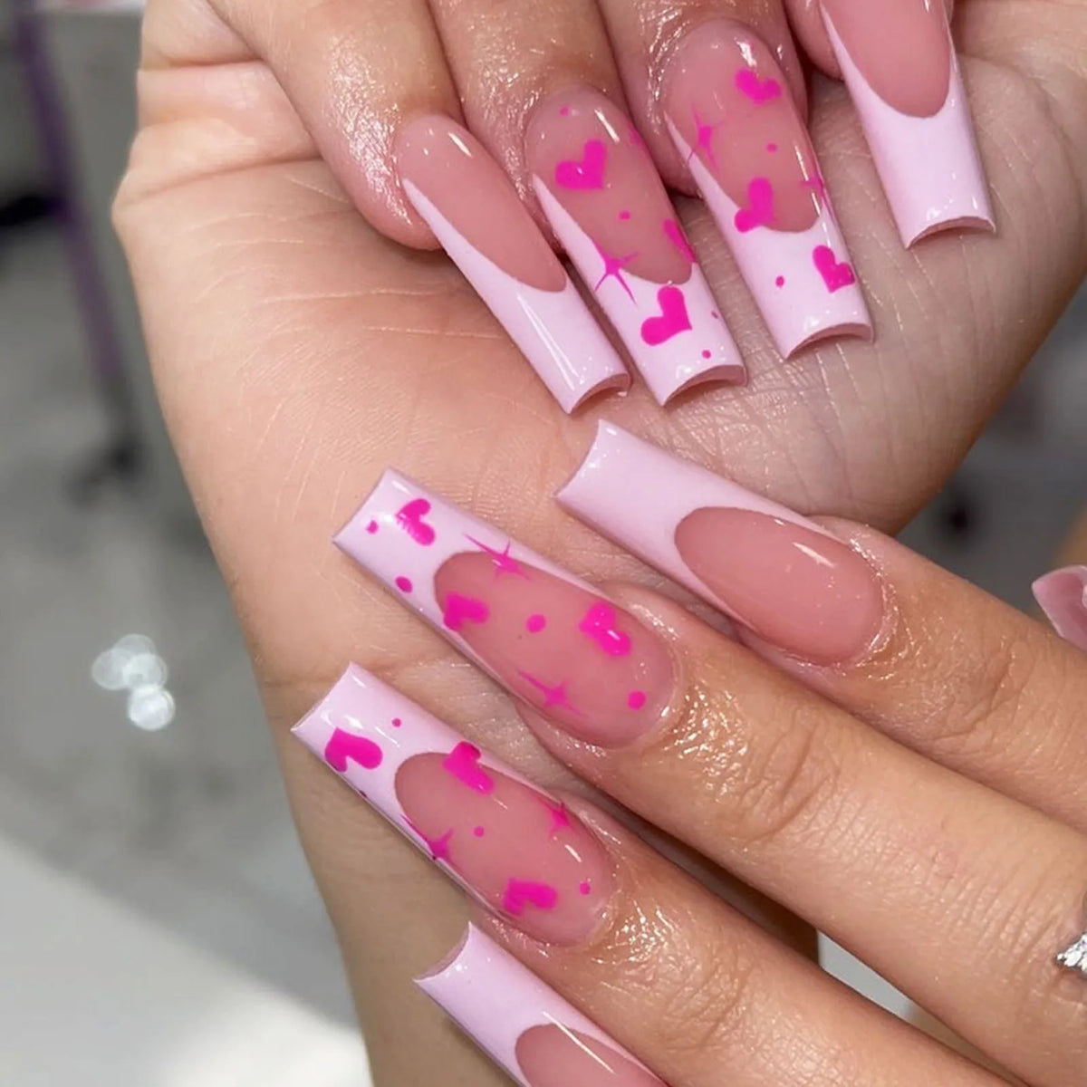 24pcs Long Batte False Nail Pink Lips Love Design Women Fake Nails Sweet Style Press on Nail Tips Valentine's Day Nail Supplies