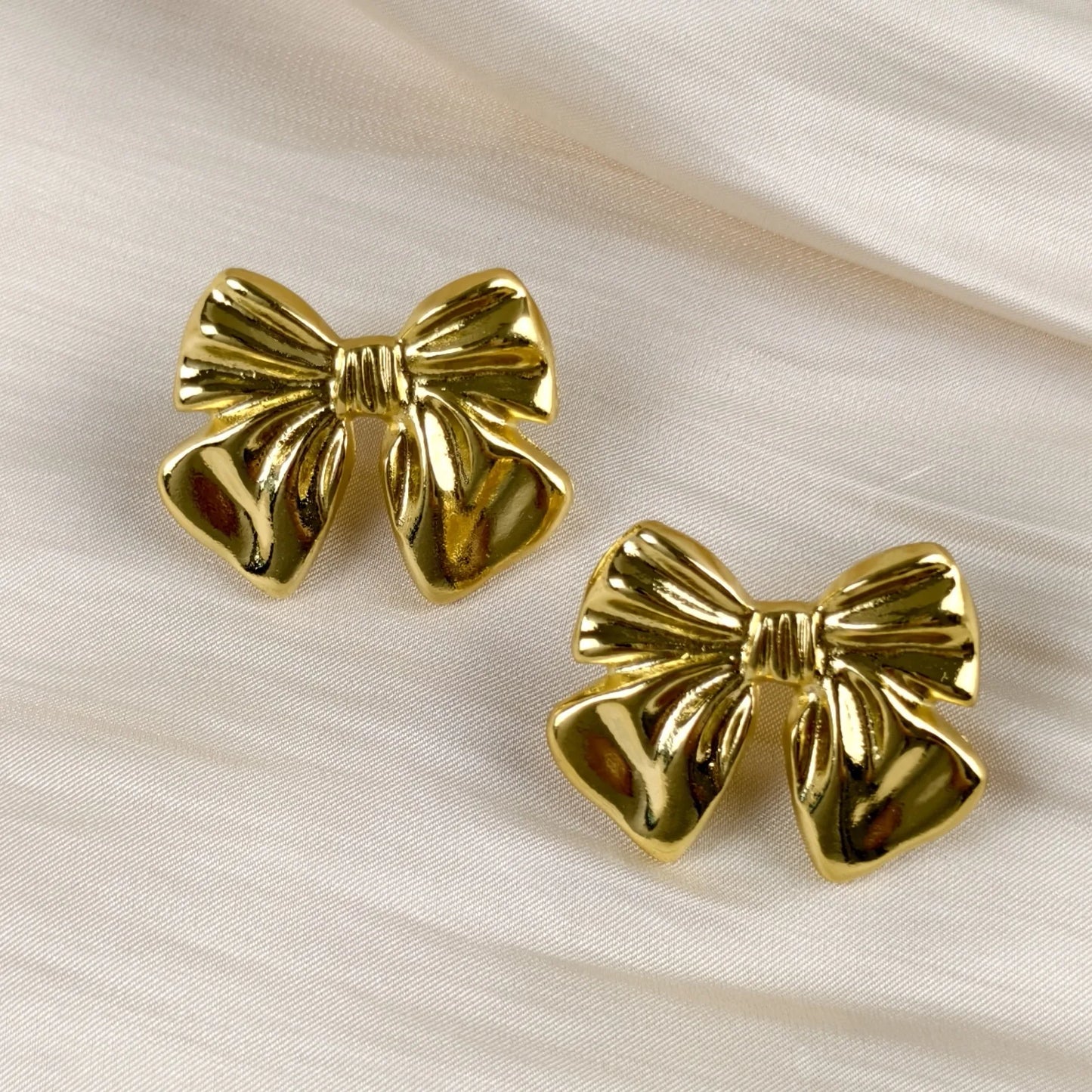 Fashion Bow Shape Metal Stud Earrings for Women Girls Cute Gold Color Stainless Steel Earring Statement Jewelry Gift