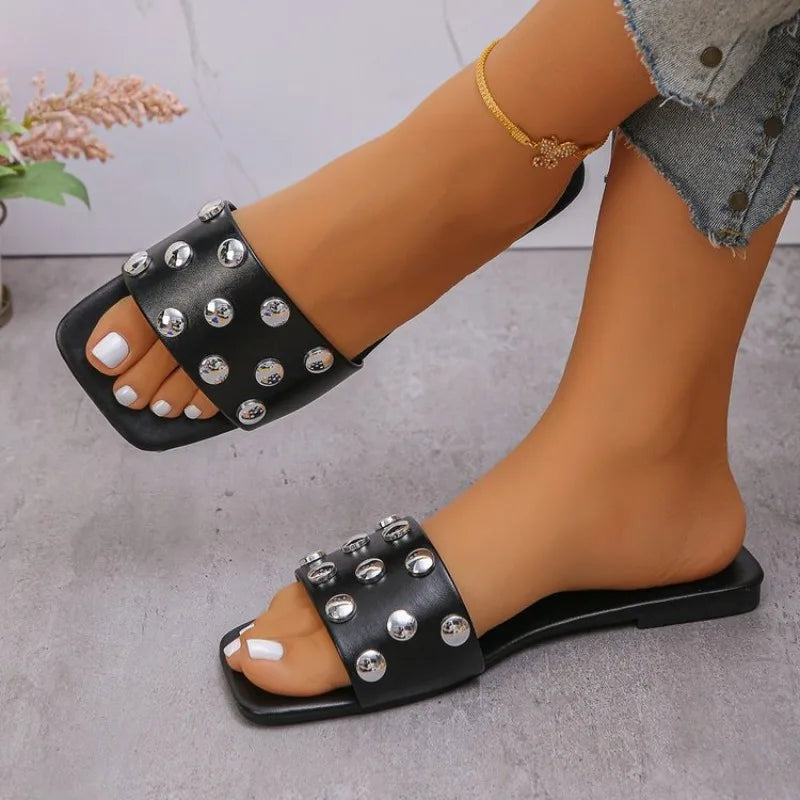 Summer New Women's Fashionable and Comfortable Slippers Casual Wear-resistant and Non Slip Women's Outdoor Beach Slippers