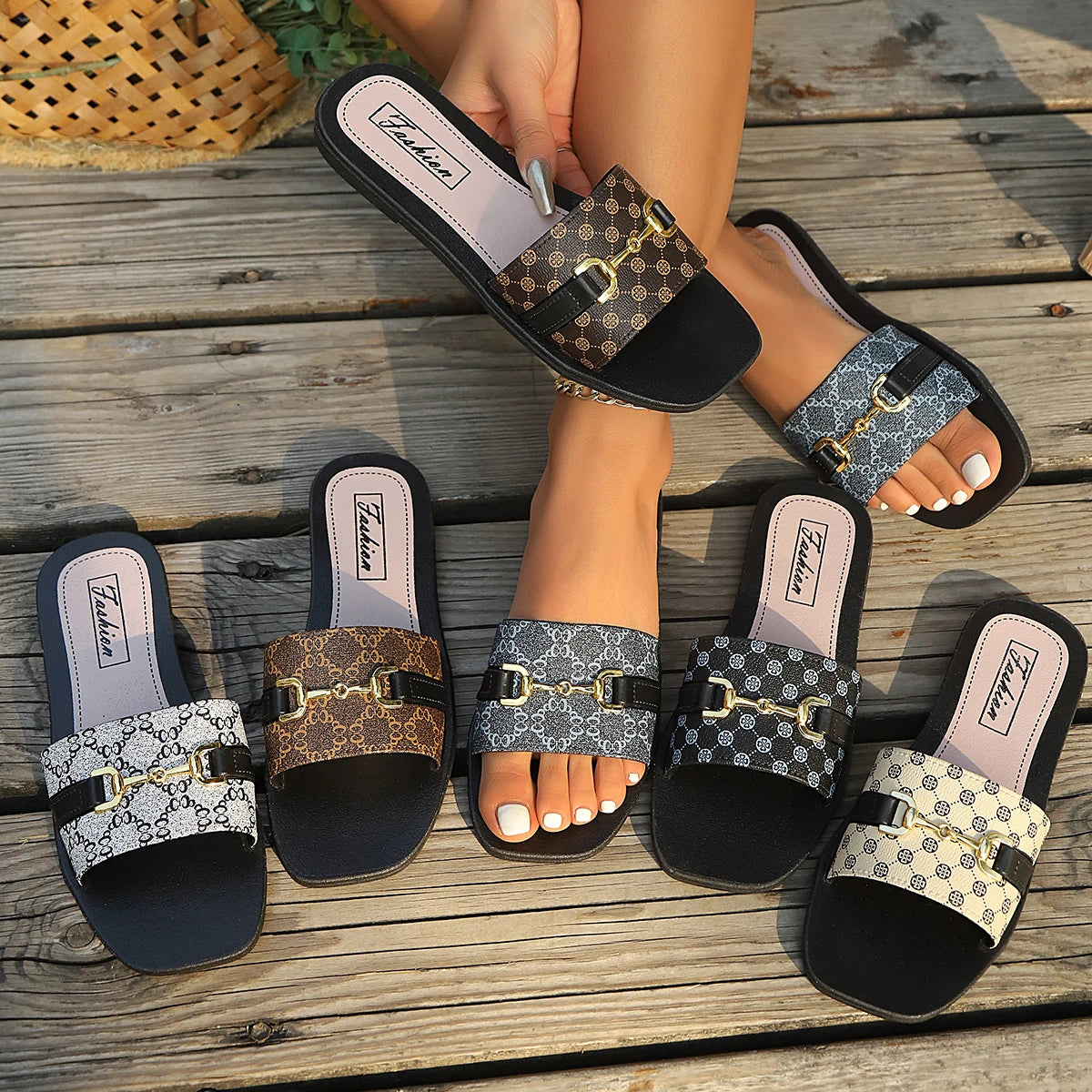 Women's Fashion Slip-On Flat Sandals