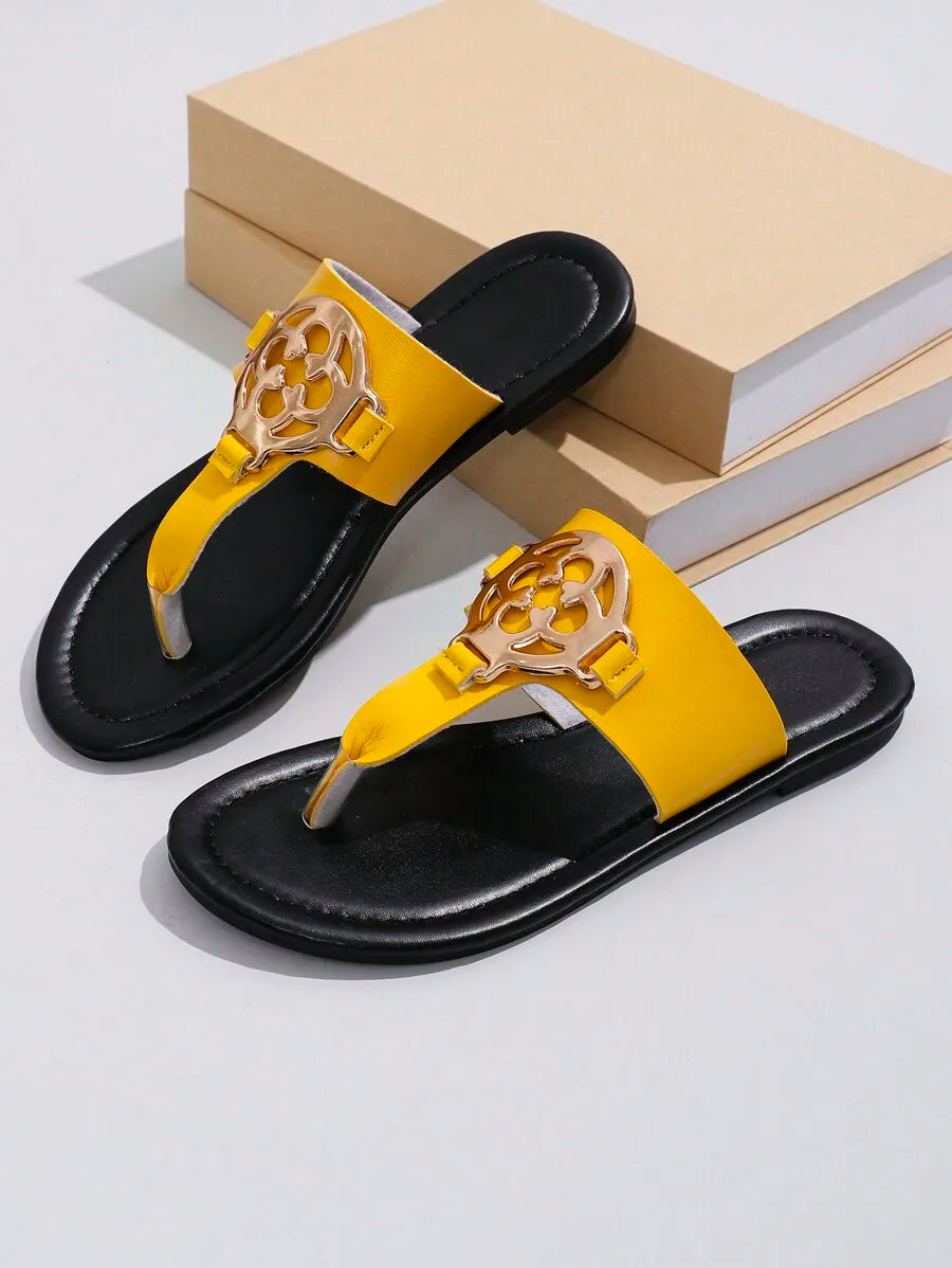 Womens Flat Sandals With Metal Decoration, Soft Cushion, Toe Ring And Lightweight