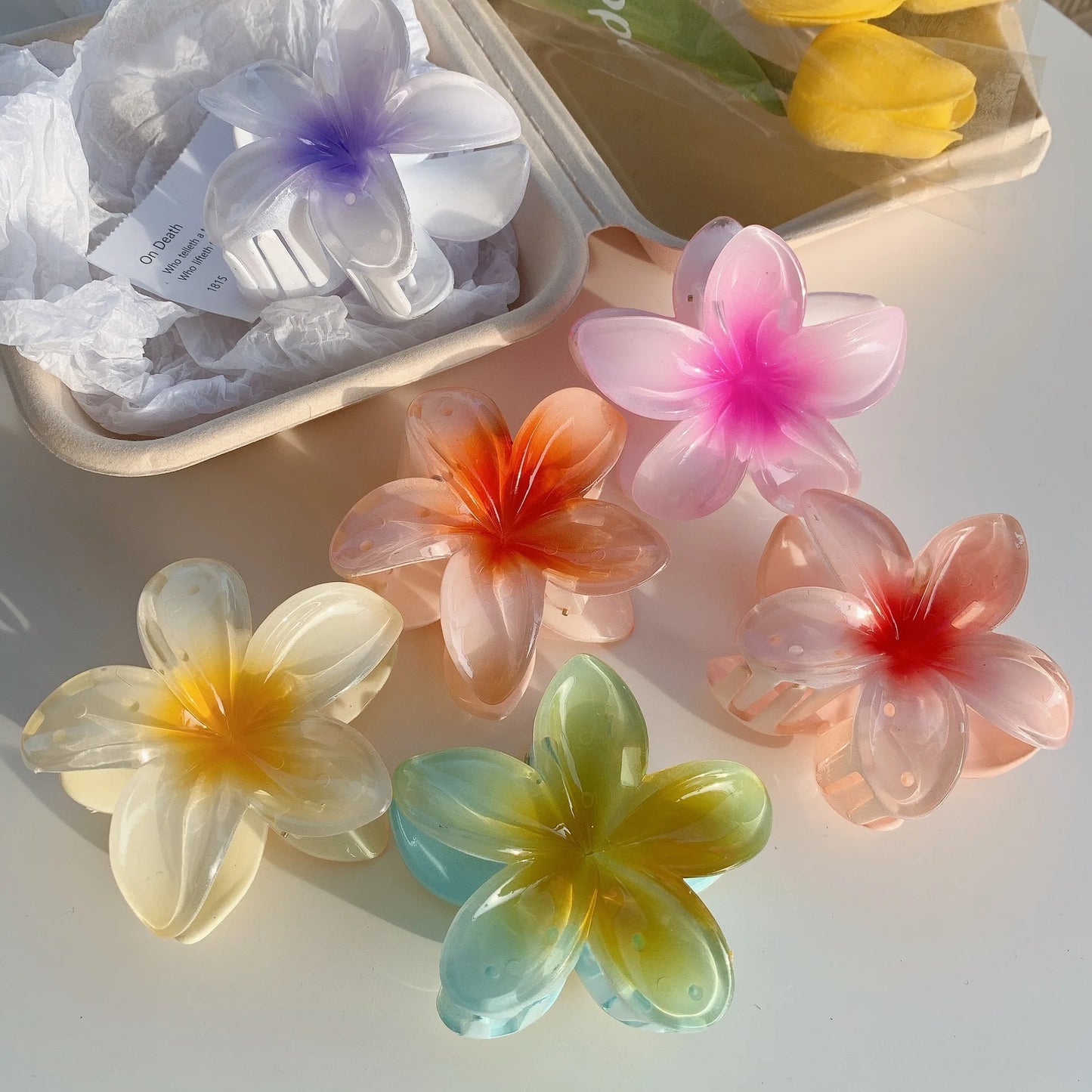 New Hawaiian Gradient Hair Clips Women Flower Hair Claws Shark Hairpins Vacation Beach Style Hairpins Hair Accessories