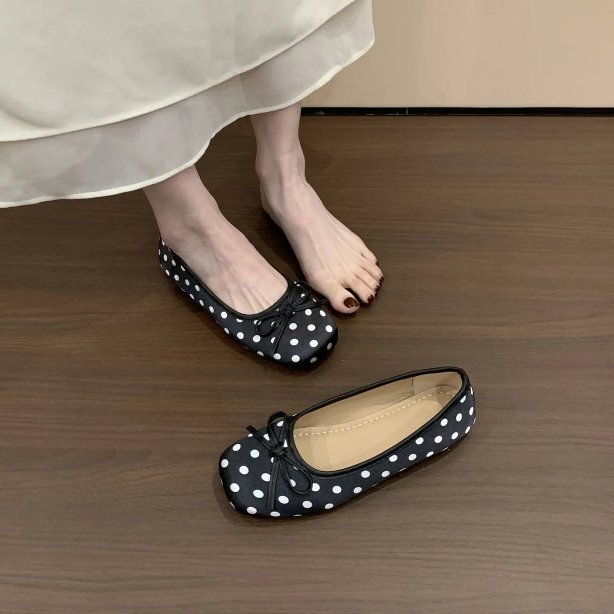 Spring and Autumn Elegant Square Butterfly Sexy Low Heel Mom Shoes Fashionable Best Selling New Comfortable Women's Shoes