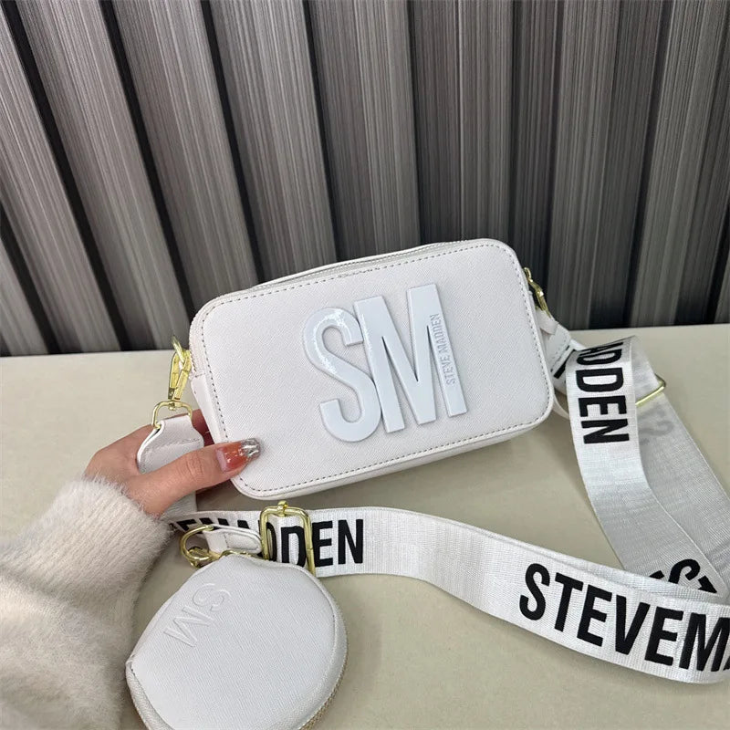 2024 Spring/Summer New Fashion Camera Bag with Wide Shoulder Strap, Lettering, Small Square Bag, Crossbody Bag