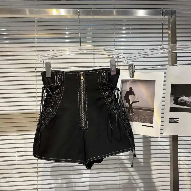 DEAT Women's Fashion High Waist Zipper Design Shorts Trendy Casual A-line Side Straps Short Pants Female Spring New 11A02658