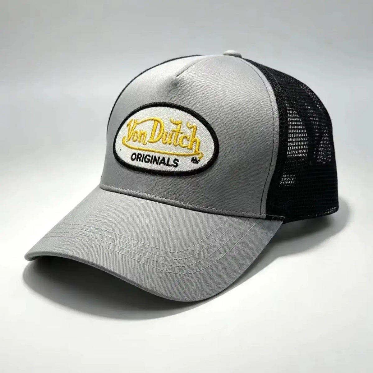 Casual fashion VON Baseball Cap Breathable shade Alphabet embroidery Sunblock Mesh Embroidered DUTCH Trucker Hat