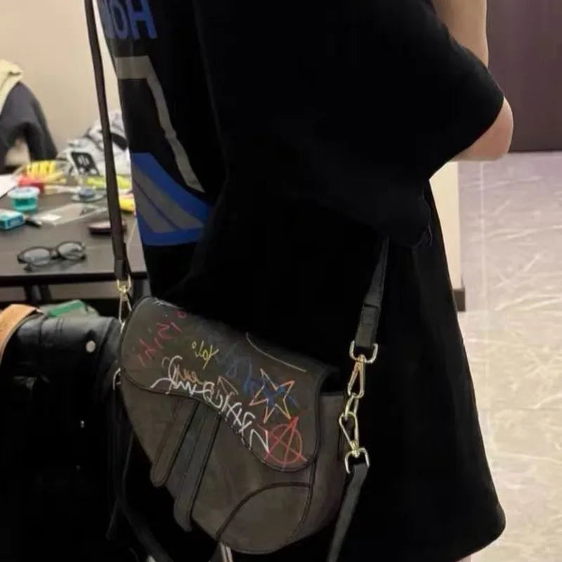 Shoulder Bag 2025 Autumn Winter New Denim Graffiti Y2k Saddle Bag Unisex Tote Fashion Commuter Outdoor Handbag Crossbody Bag