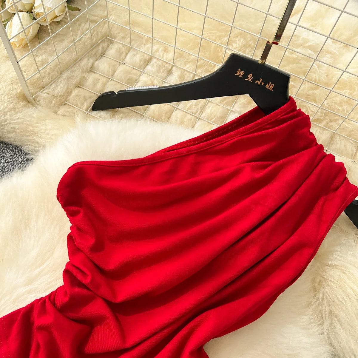 Chic Women Two-Piece Sets Vintage Diagonal Collar Sleeveless Pleated Top and High Waist Flare Pants Korean High Street Clothing